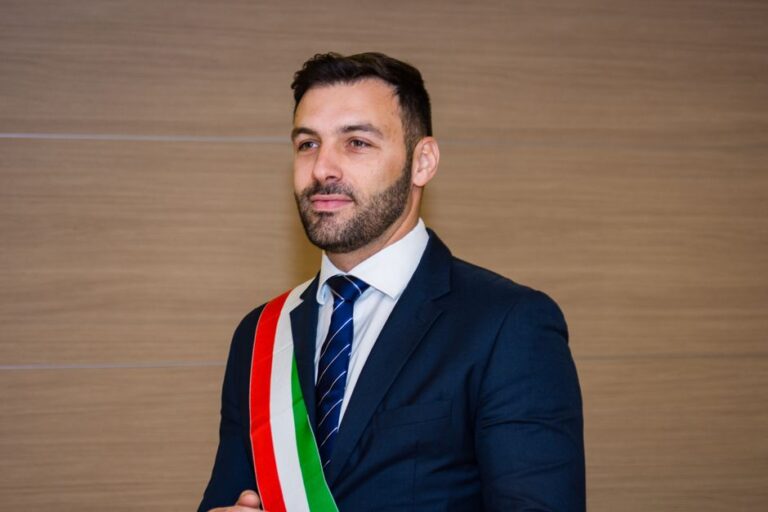 Vedete românești | Noua parteneră a lui Adrian Cioroianu: cine este Andrada Bogdan, medicul cardiolog cu care fostul ministru și-a refăcut viața după divorțul de Daniela Nane