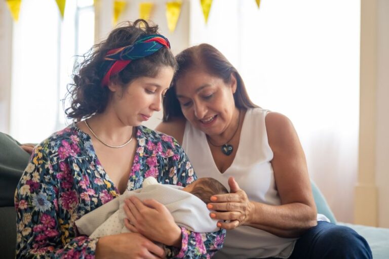 Mona Nicolici a devenit bunică pentru prima dată: nepotul său se numește Felix
